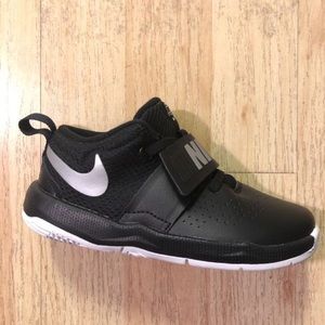 Nike toddler shoes